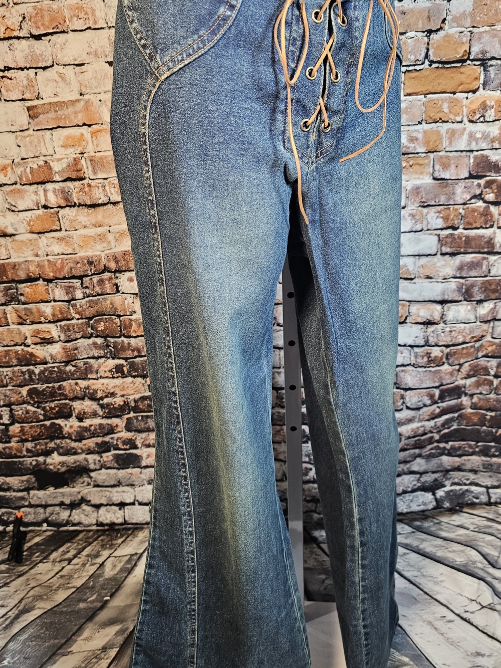 Newport News Jeanology Lace Up Flare Jeans Size 12 Y2K Boho Western Denim Pants - Picture 3 of 11